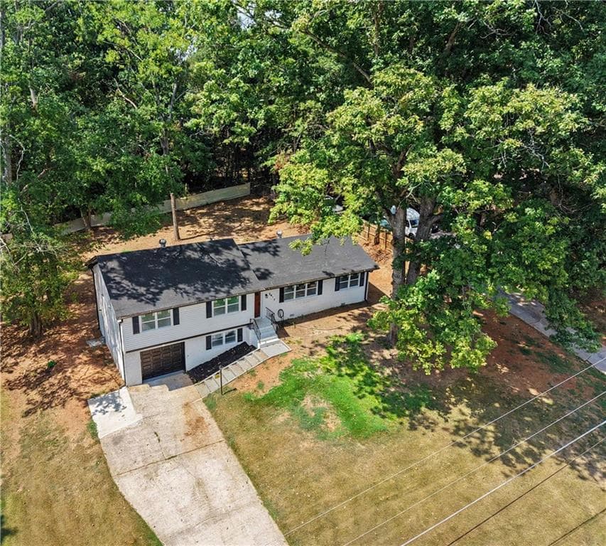 4 bedroom, 2 bathroom, 1,906 sq ft single family residence under contract at 2417 Winshire Drive, Decatur, GA 30035