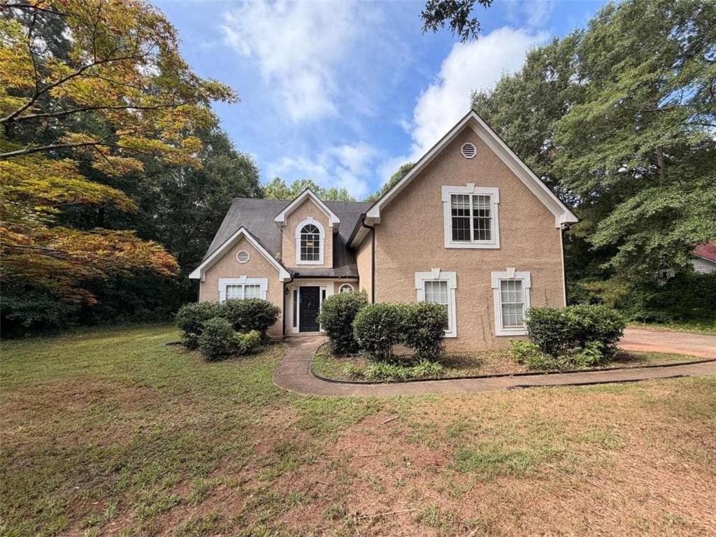 3 bedroom, 3 bathroom, 2,030 sq ft single family residence under contract at 73 Stowe Way, Sharpsburg, GA 30277