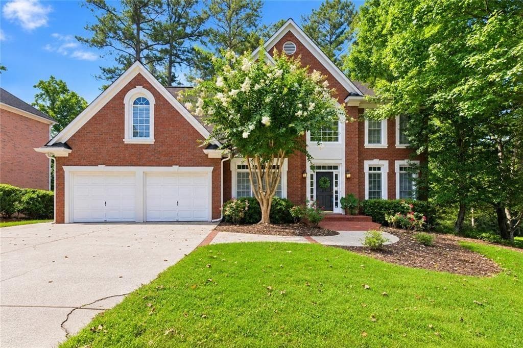 5 bedroom, 5 bathroom, 4,717 sq ft single family residence for sale at 2046 Kinsmon Drive, Marietta, GA 30062