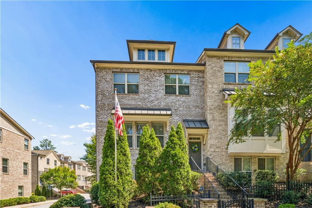 4 bedroom, 4 bathroom, 2,750 sq ft townhouse for sale at 4134 Charlotte Way, Atlanta, GA 30341