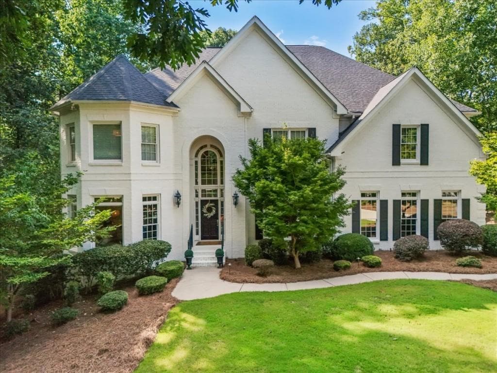 6 bedroom, 7 bathroom, 9,732 sq ft single family residence for sale at 15420 Little Stone Way, Milton, GA 30004