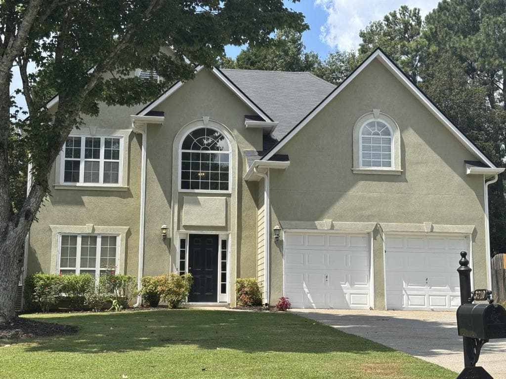 4 bedroom, 3 bathroom, 2,242 sq ft single family residence under contract at 3210 Glen Glade Way, Cumming, GA 30041