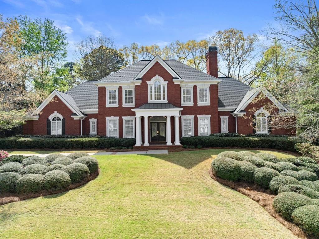 4 bedroom, 5 bathroom, 6,999 sq ft single family residence for sale at 2520 Heritage Court, Buford, GA 30518