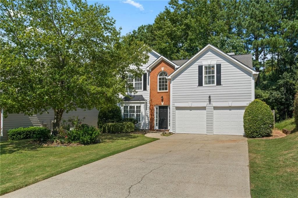 4 bedroom, 3 bathroom, 2,468 sq ft single family residence for sale at 1833 Chasewood Park Drive, Marietta, GA 30066