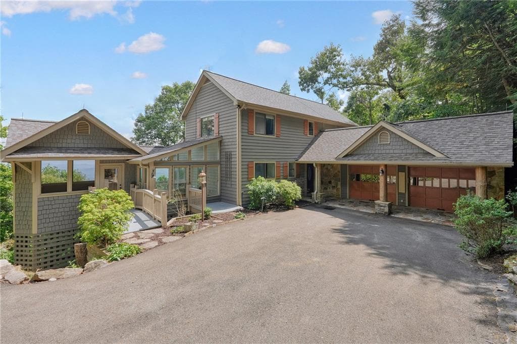 4 bedroom, 4 bathroom, 3,587 sq ft single family residence for sale at 73 Resting Bear Ridge, Big Canoe, GA 30143