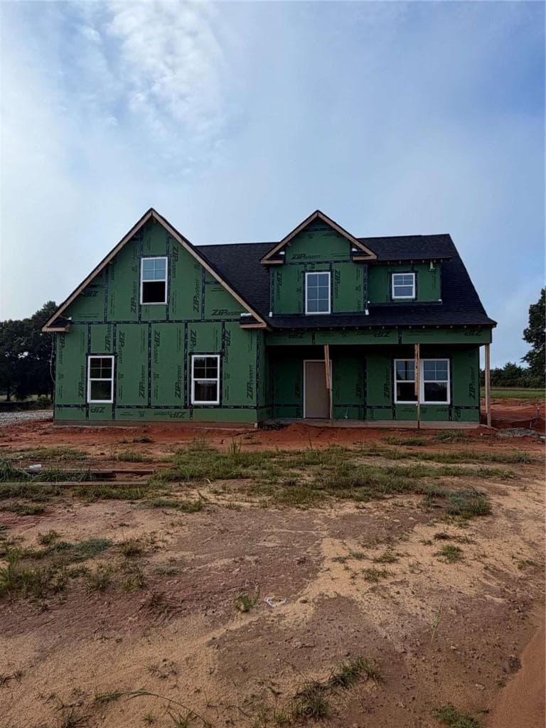 4 bedroom, 4 bathroom, 2,800 sq ft single family residence for sale at 320 Colvin Drive, Locust Grove, GA 30248