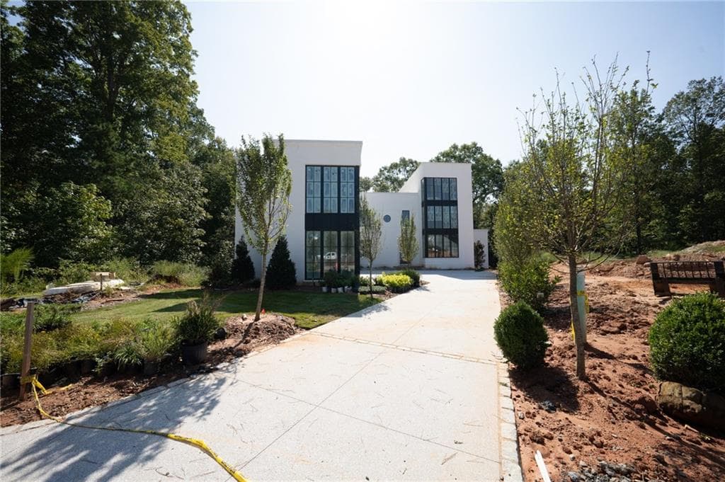 5 bedroom, 8 bathroom, 5,929 sq ft single family residence for sale at 140 Reed Way, Fayetteville, GA 30214