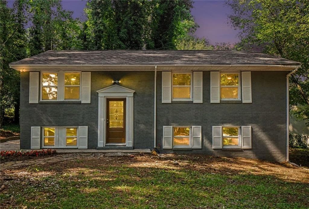 5 bedroom, 2 bathroom, 1,950 sq ft single family residence for sale at 4123 Pilgrim Place, Austell, GA 30106