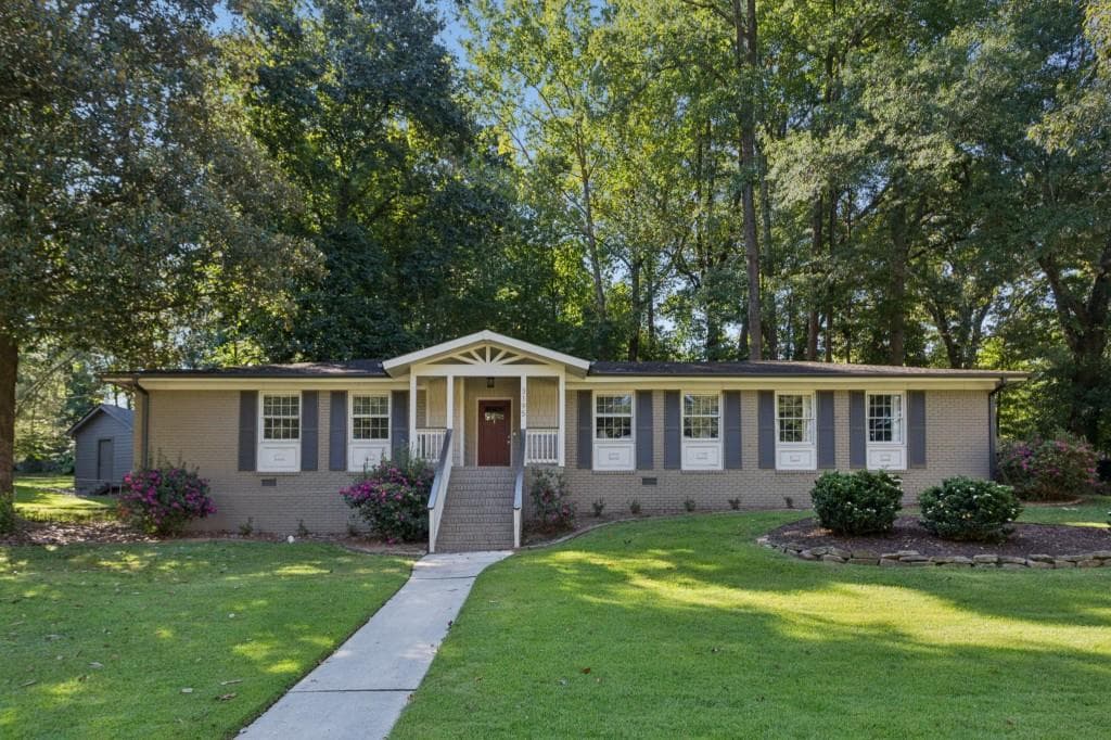 3 bedroom, 2 bathroom, 1,581 sq ft single family residence for sale at 3195 Ann Road, Smyrna, GA 30080