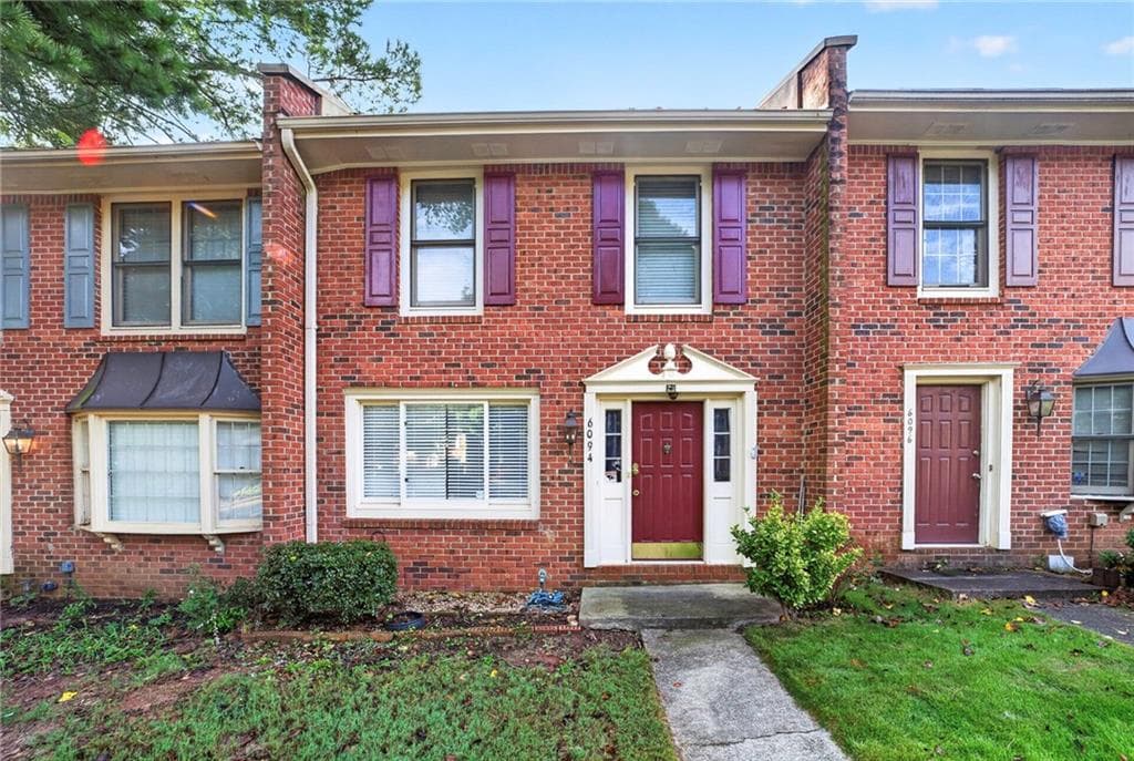 2 bedroom, 3 bathroom, 1,320 sq ft townhouse for sale at 6094 Queen Anne Court, Norcross, GA 30093