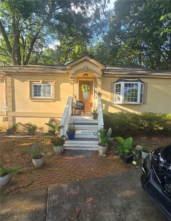 4 bedroom, 2 bathroom, 1,616 sq ft single family residence under contract at 1203 Medlin Street, Smyrna, GA 30080