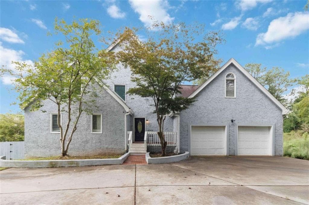 7 bedroom, 4 bathroom, 3,996 sq ft single family residence for sale at 1339 Mundys Mill Road, Jonesboro, GA 30238