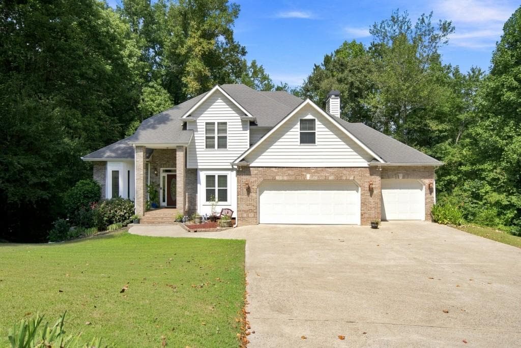 6 bedroom, 4 bathroom, 5,407 sq ft single family residence for sale at 630 MISTFLOWER Drive, Acworth, GA 30102