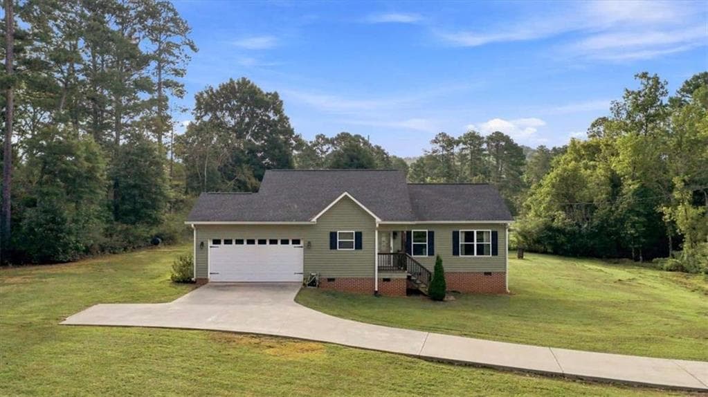 3 bedroom, 2 bathroom, 1,280 sq ft single family residence for sale at 8 Fernwood Way, Rome, GA 30161