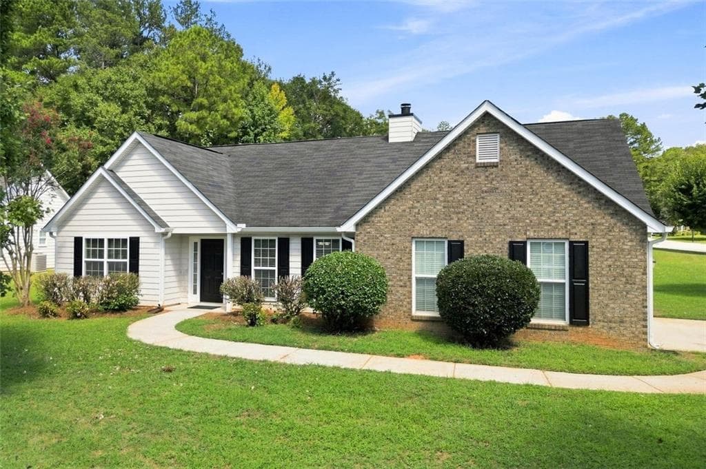 4 bedroom, 2 bathroom, 1,818 sq ft single family residence for rent at 465 Camella Circle, Mcdonough, GA 30252 for $2,500 a month