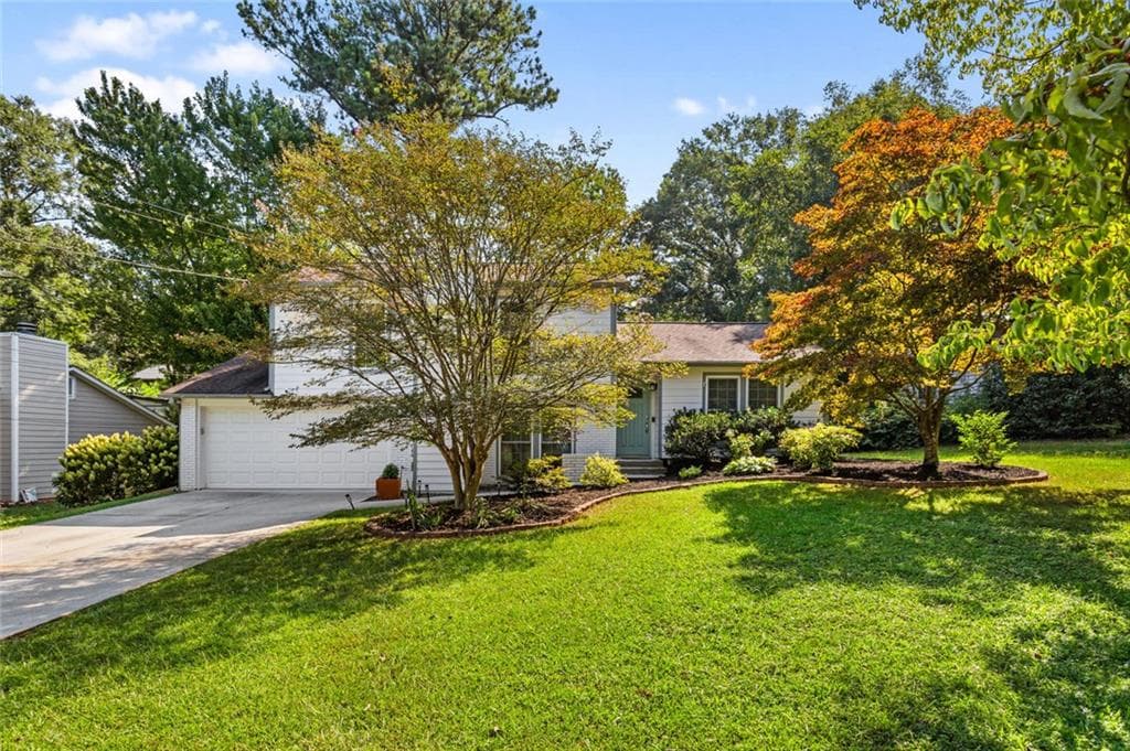 3 bedroom, 2 bathroom, 1,600 sq ft single family residence for sale at 1671 Northlake Springs Court, Decatur, GA 30033