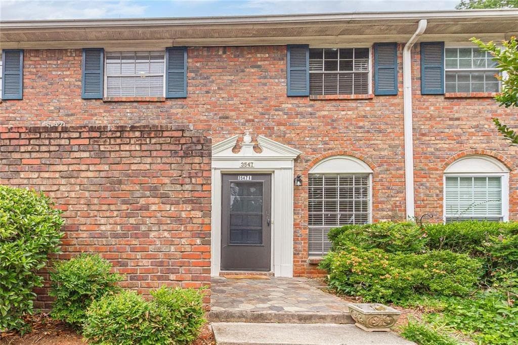 2 bedroom, 1 bathroom, 840 sq ft townhouse for sale at 3547 Old Chamblee Tucker I, Atlanta, GA 30340