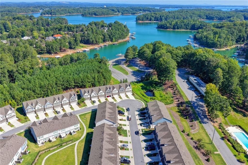 3 bedroom, 3 bathroom, 1,882 sq ft townhouse for sale at 2140 Lanier Harbor Point, Buford, GA 30518