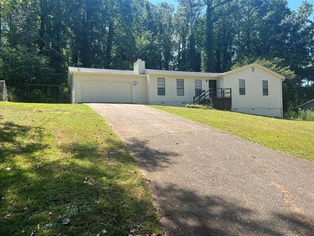 3 bedroom, 2 bathroom, 1,638 sq ft single family residence for sale at 1182 Mill Ridge Drive, Lawrenceville, GA 30046