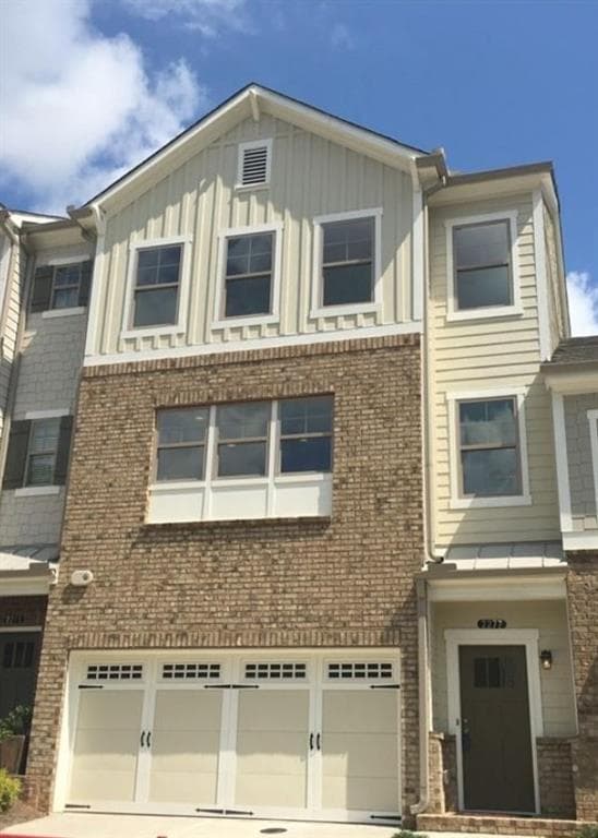 4 bedroom, 4 bathroom, 2,614 sq ft townhouse for sale at 2277 Fremont Drive 4, Marietta, GA 30068