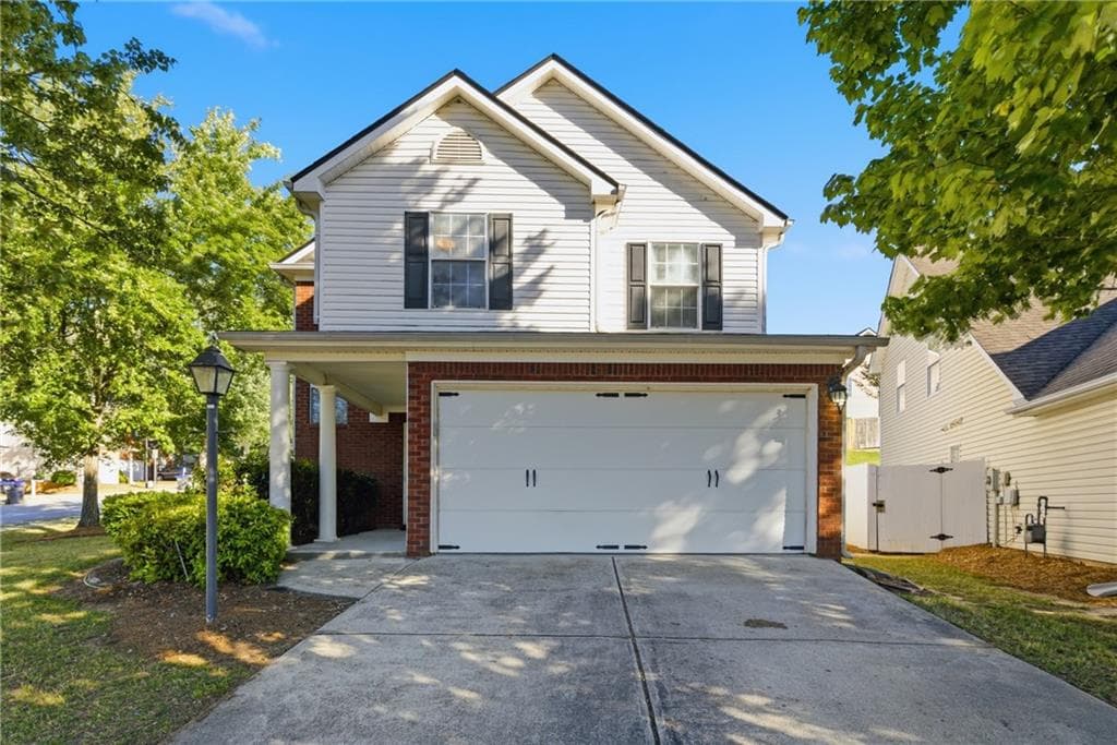 3 bedroom, 3 bathroom, 1,618 sq ft single family residence under contract at 702 River Hill Dr, Lawrenceville, GA 30046