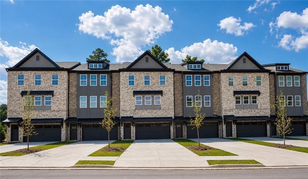 4 bedroom, 4 bathroom, 2,026 sq ft townhouse for sale at 1345 Shree Drive 45, Cumming, GA 30040