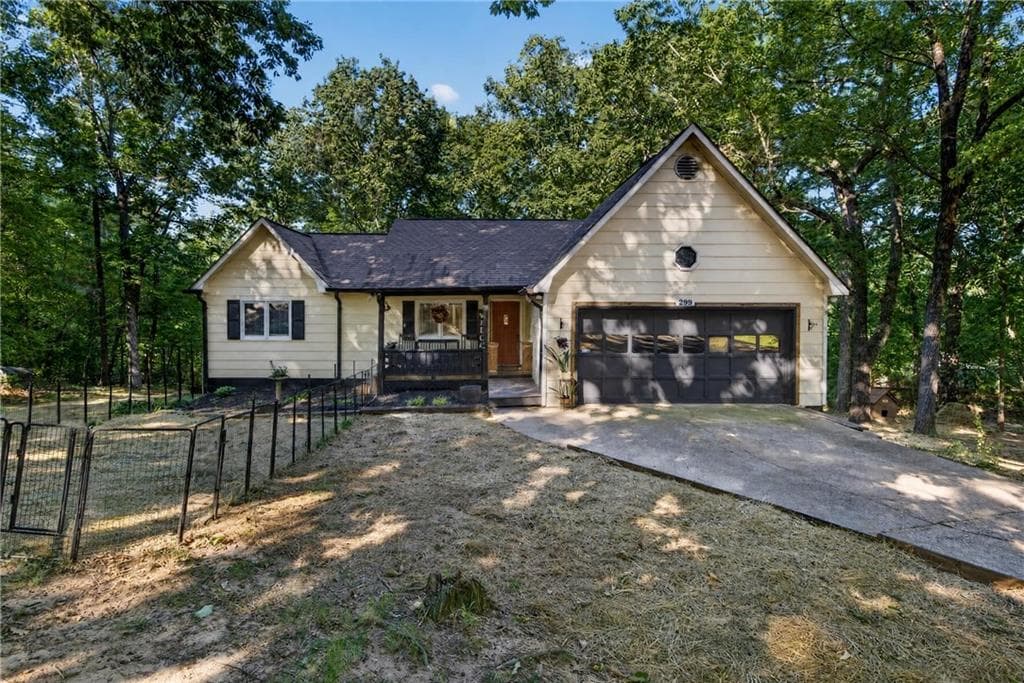 3 bedroom, 3 bathroom, 1,203 sq ft single family residence for sale at 299 Washboard Road, Cleveland, GA 30528