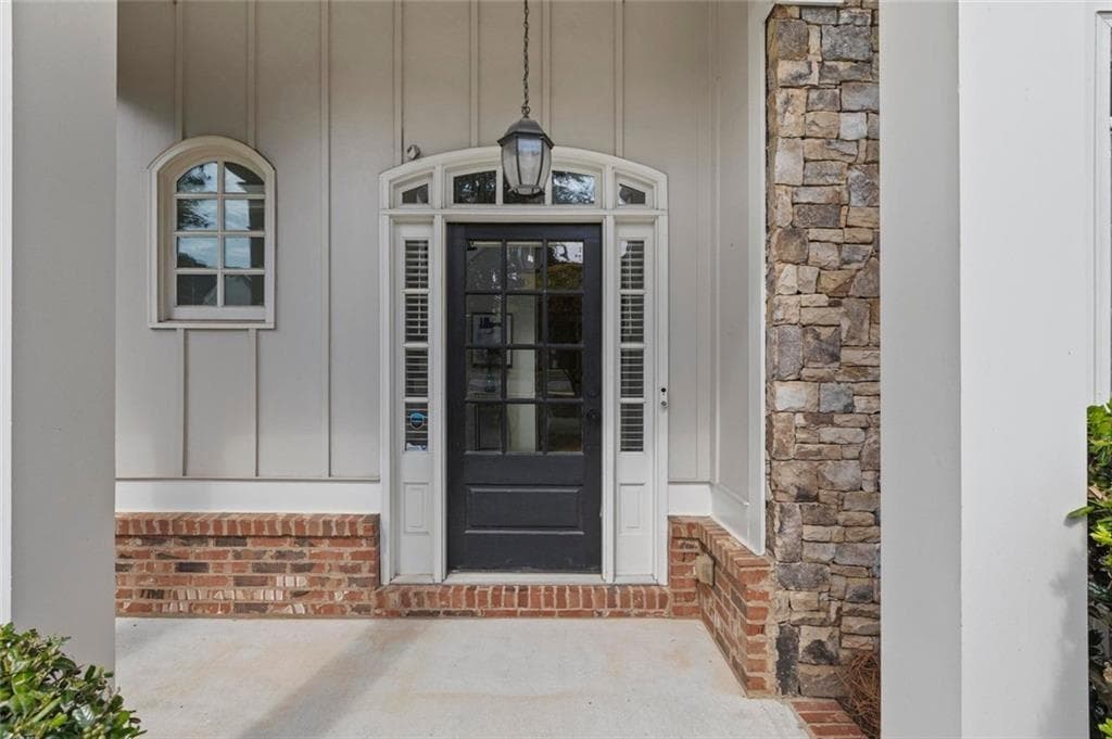 5 bedroom, 4 bathroom, 2,936 sq ft single family residence for sale at 4054 Hill House Road, Smyrna, GA 30082