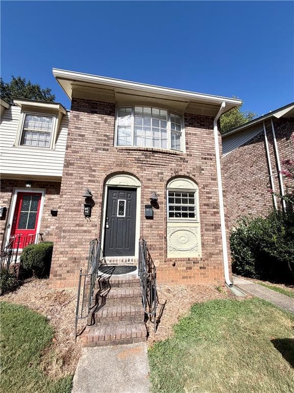 3 bedroom, 3 bathroom, 1,683 sq ft townhouse for sale at 129 Eaglewood Way, Athens, GA 30606
