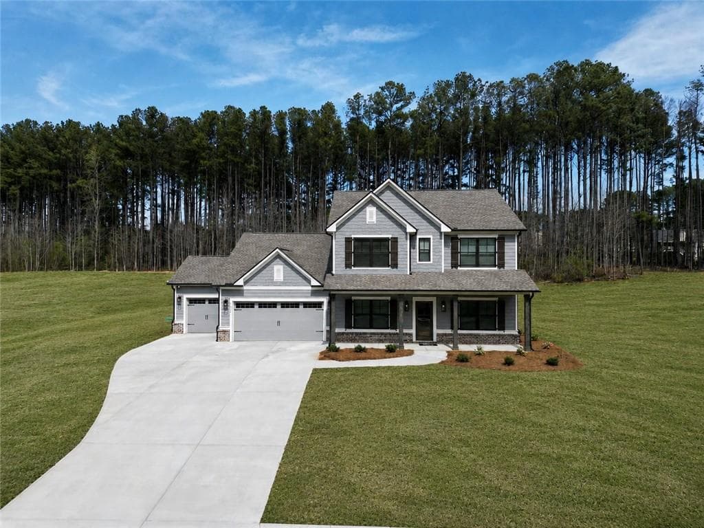 4 bedroom, 3 bathroom, 2,451 sq ft single family residence for sale at 170 Weslyn Drive, Social Circle, GA 30025