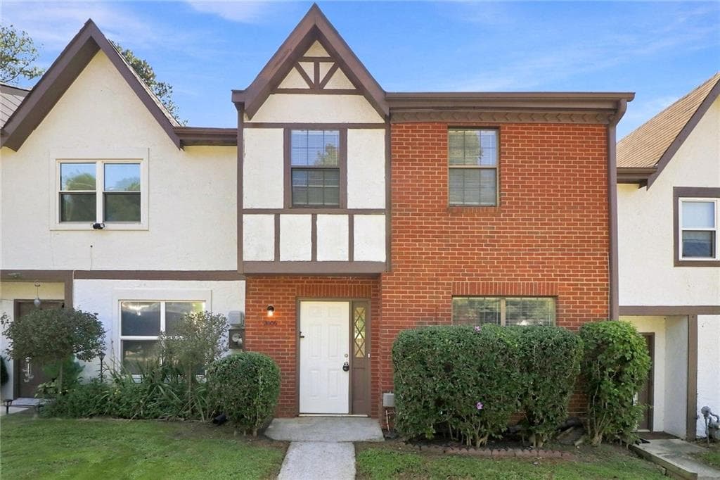 3 bedroom, 3 bathroom, 1,184 sq ft townhouse for rent at 3606 Main Station Drive, Marietta, GA 30008 for $1,770 a month