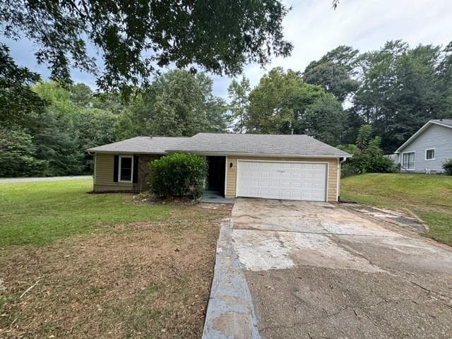 3 bedroom, 2 bathroom, 1,566 sq ft single family residence for sale at 4245 Reef Road, Marietta, GA 30066