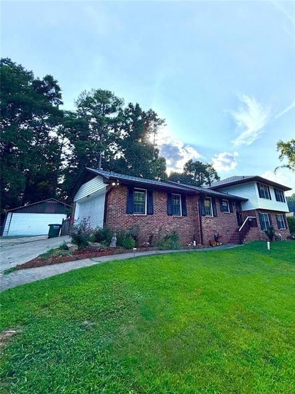 4 bedroom, 3 bathroom, 2,190 sq ft single family residence for sale at 753 Brookwood Terrace, Lilburn, GA 30047