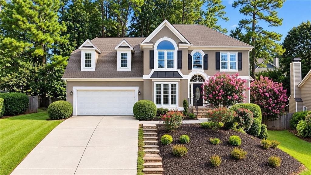 5 bedroom, 4 bathroom, 3,195 sq ft single family residence under contract at 5580 N Hillbrooke Trace, Alpharetta, GA 30005