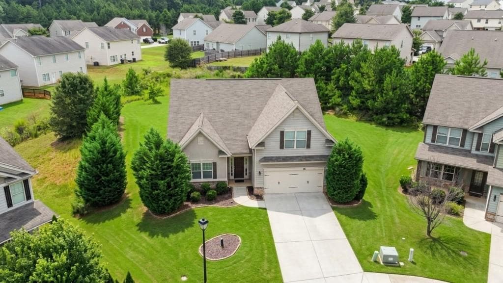 4 bedroom, 3 bathroom, 2,144 sq ft single family residence for sale at 1966 Villa Spring Court, Dacula, GA 30019