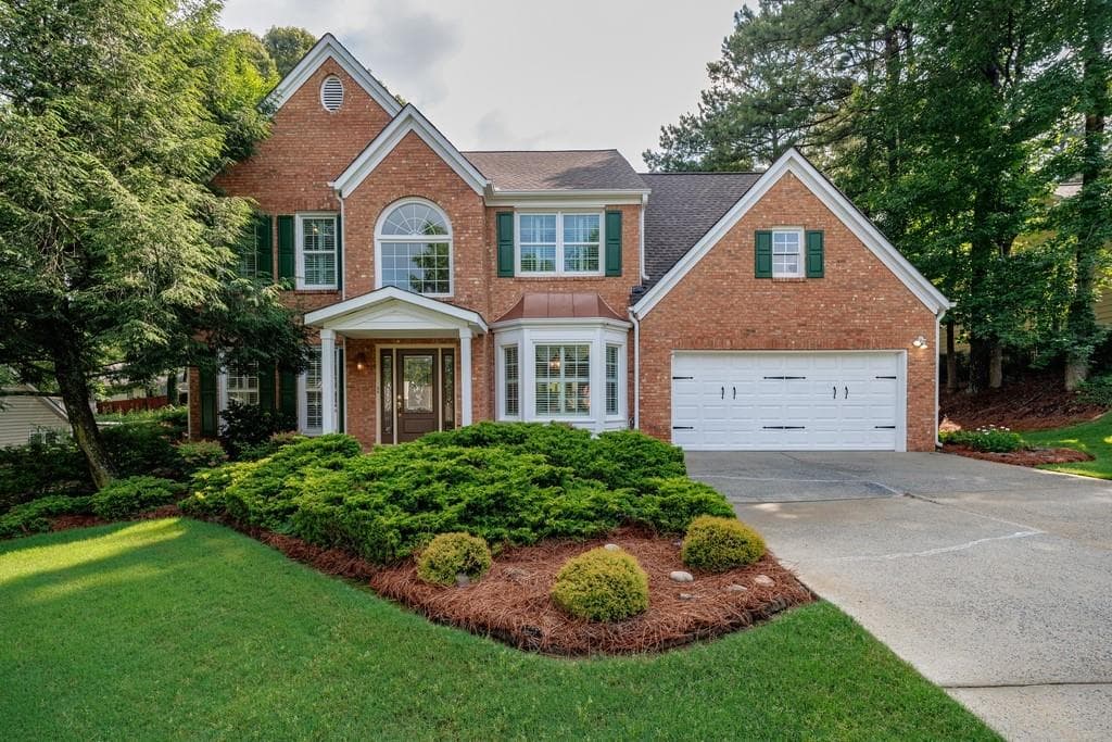 4 bedroom, 3 bathroom, 2,875 sq ft single family residence under contract at 2608 Dreux Court, Kennesaw, GA 30152