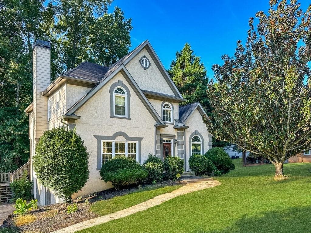 4 bedroom, 3 bathroom, 2,878 sq ft single family residence for sale at 1262 Channel Park, Marietta, GA 30064