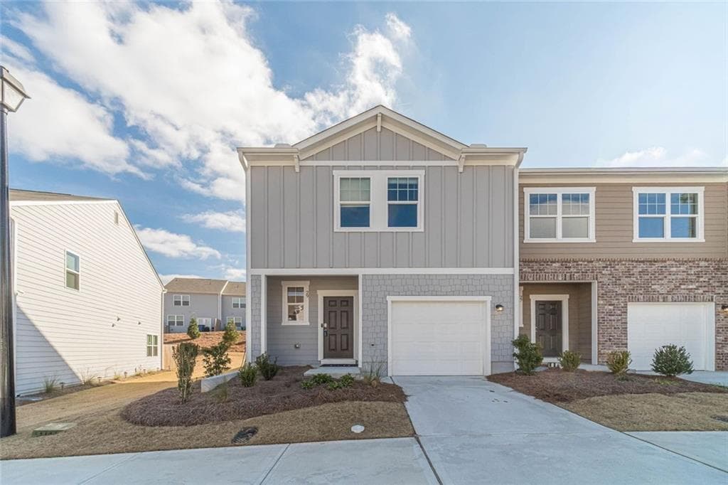 3 bedroom, 3 bathroom, 1,440 sq ft townhouse for sale at 29 Padley Drive, Winder, GA 30680