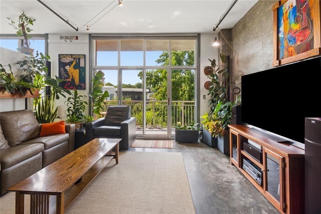 1 bedroom, 1 bathroom, 738 sq ft condominium for sale at 245 N Highland Avenue 321, Atlanta, GA 30307