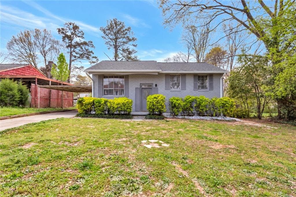 4 bedroom, 2 bathroom, 1,888 sq ft single family residence for sale at 229 Whipporwill Way, Riverdale, GA 30274