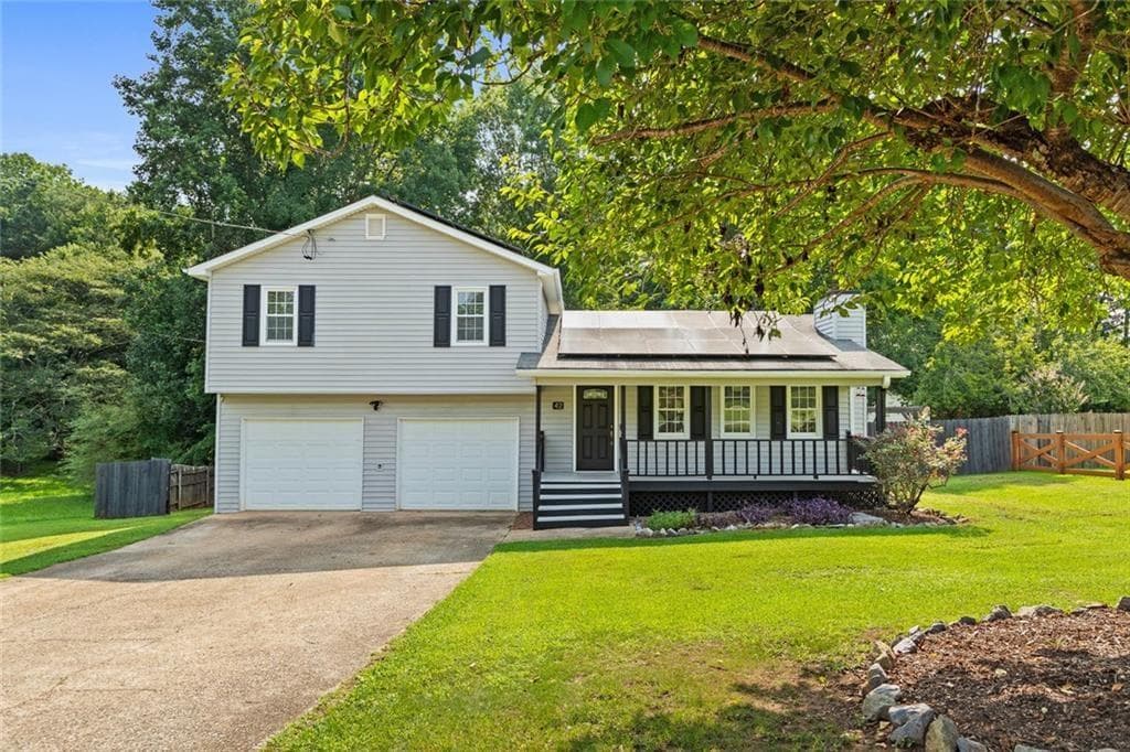 3 bedroom, 2 bathroom, 1,344 sq ft single family residence for sale at 42 Ansley Drive, Dallas, GA 30157