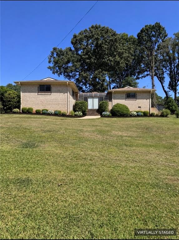 3 bedroom, 2 bathroom, 1,991 sq ft single family residence under contract at 4710 Riverwood Circle, Decatur, GA 30035
