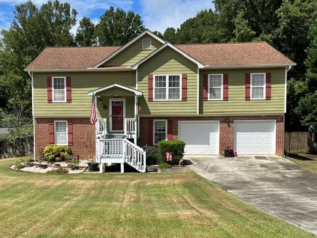4 bedroom, 3 bathroom, 2,298 sq ft single family residence for sale at 317 Crosswalk Drive, Auburn, GA 30011