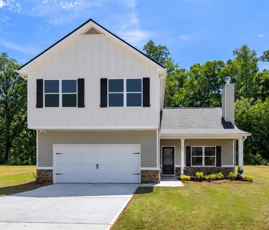 4 bedroom, 3 bathroom, 1,700 sq ft single family residence for sale at 497 Charleston Place, Villa Rica, GA 30180