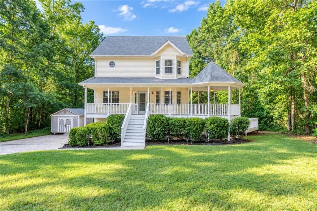 4 bedroom, 4 bathroom, 2,571 sq ft single family residence for sale at 6459 The Kings Way, Douglasville, GA 30135