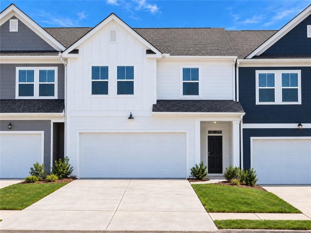 3 bedroom, 3 bathroom, 1,695 sq ft townhouse for sale at 9426 Maple Grove Lane LOT 51, Jonesboro, GA 30238