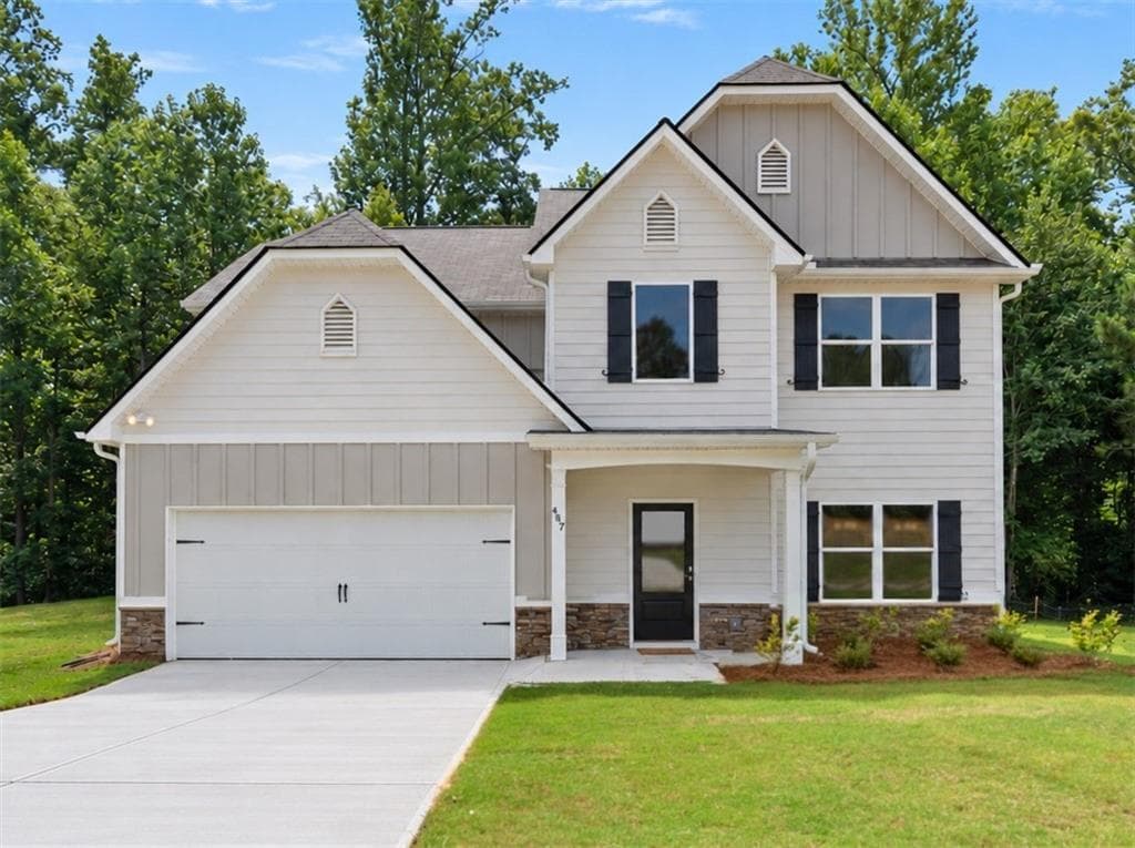 5 bedroom, 3 bathroom, 2,400 sq ft single family residence for sale at 487 Charleston Place, Villa Rica, GA 30180