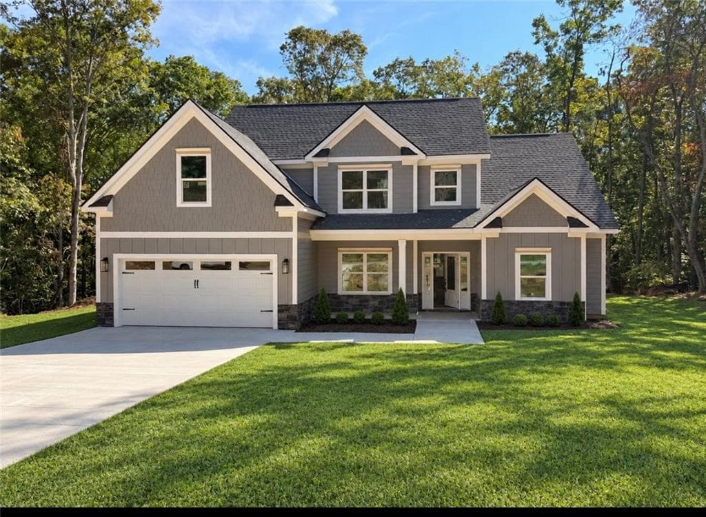 4 bedroom, 3 bathroom, 2,160 sq ft single family residence for sale at 303 Spring Lake Cove, White, GA 30184