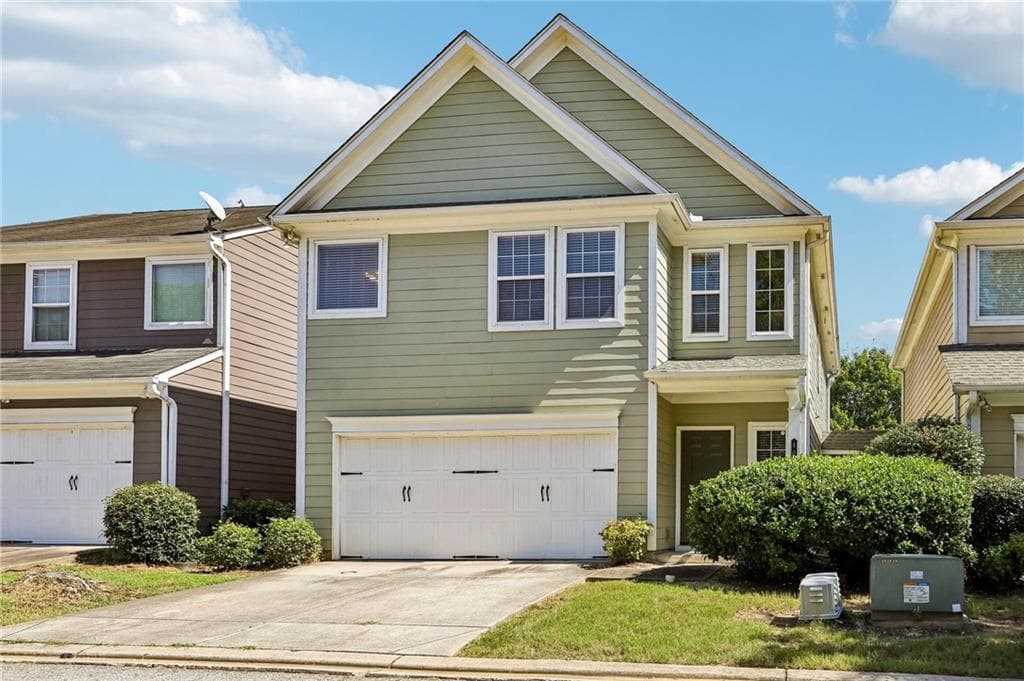 3 bedroom, 3 bathroom, 1,662 sq ft single family residence for sale at 606 Lofty Lane, Atlanta, GA 30331