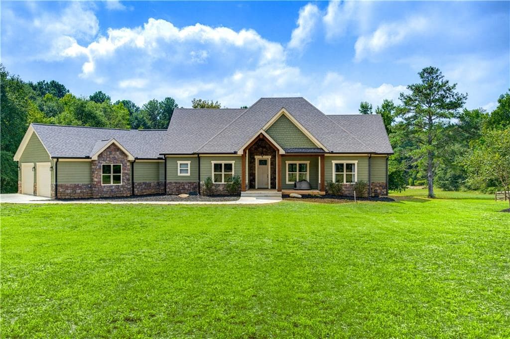 4 bedroom, 3 bathroom, 2,089 sq ft single family residence for sale at 900 John W Breedlove Road, Monroe, GA 30656